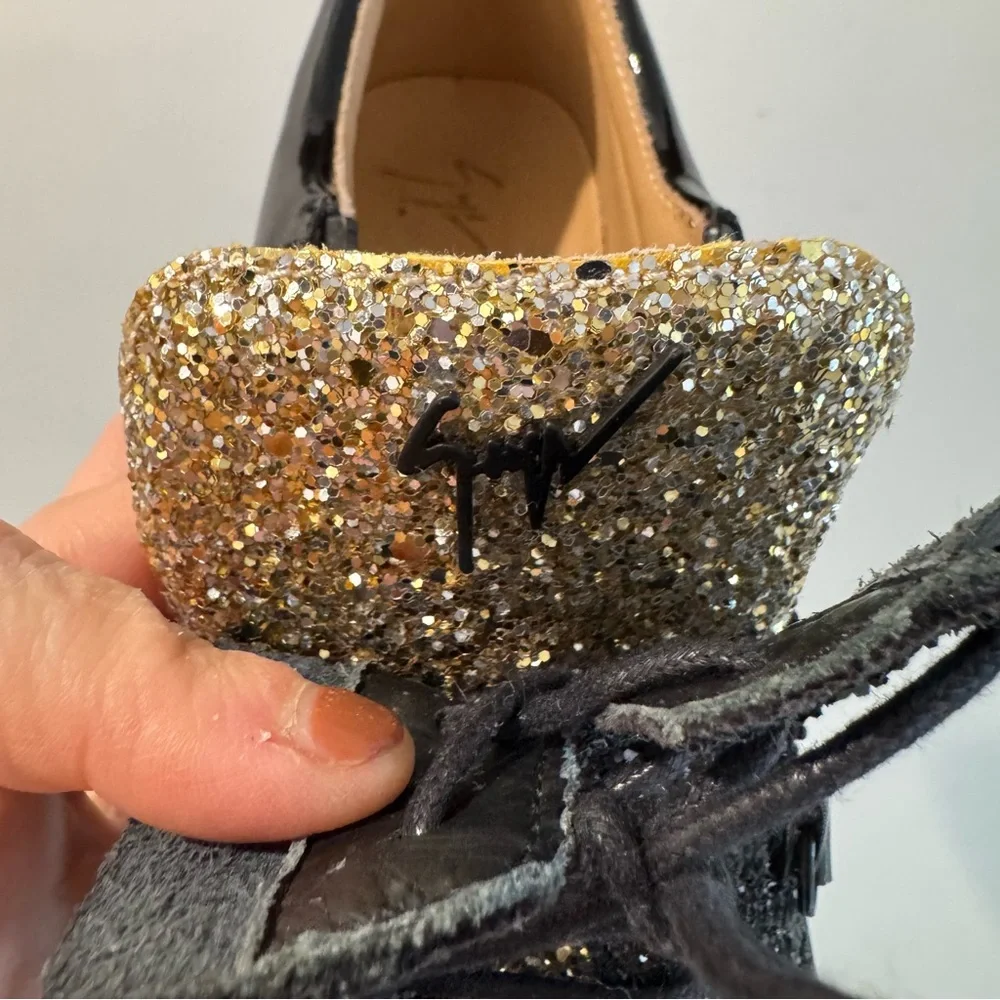 Giuseppe Zanotti Kids Black Gold Glitter Low Top Zipper Sneakers Size‎ 32